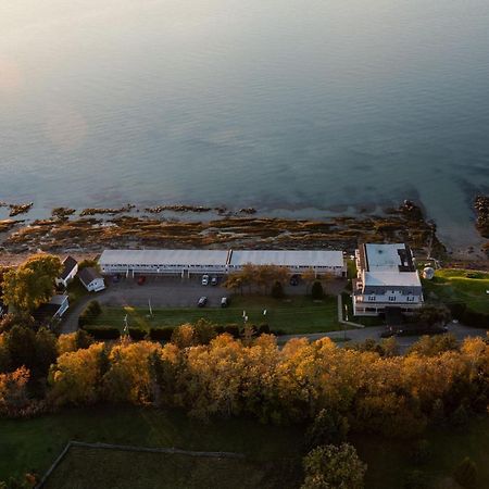 Auberge Sur Mer Notre Dame Du Portage Екстер'єр фото