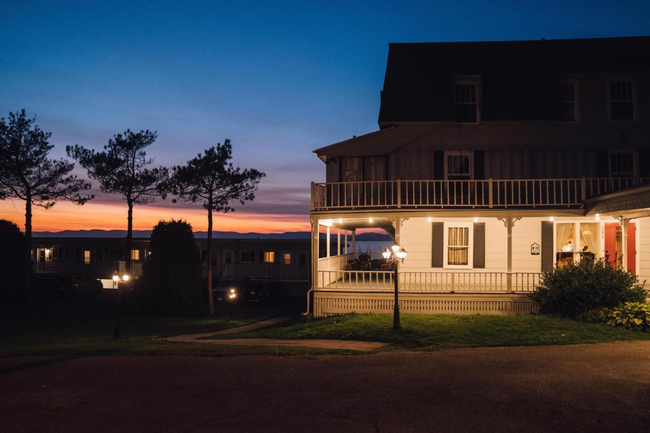 Auberge Sur Mer Notre Dame Du Portage Екстер'єр фото