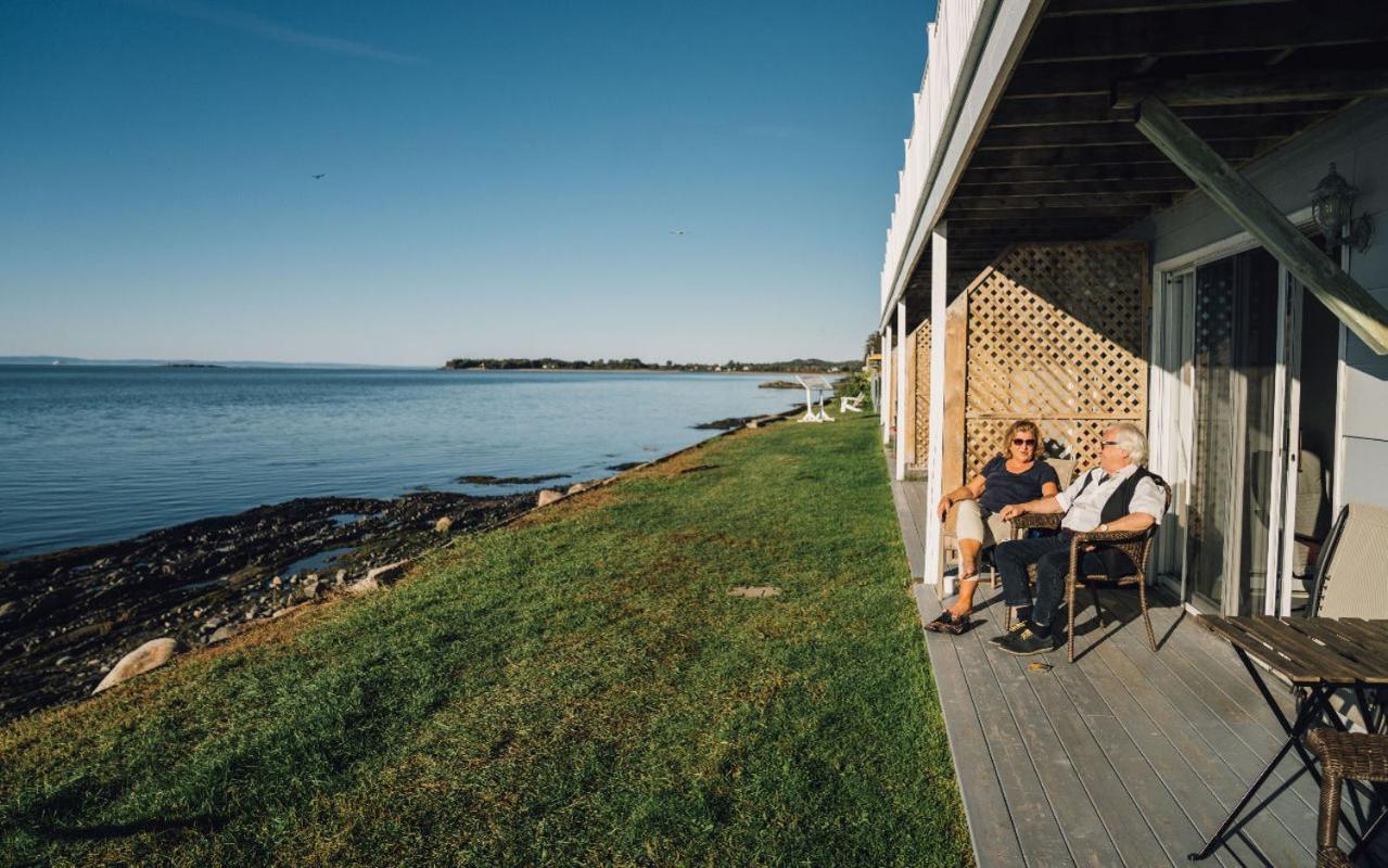 Auberge Sur Mer Notre Dame Du Portage Екстер'єр фото